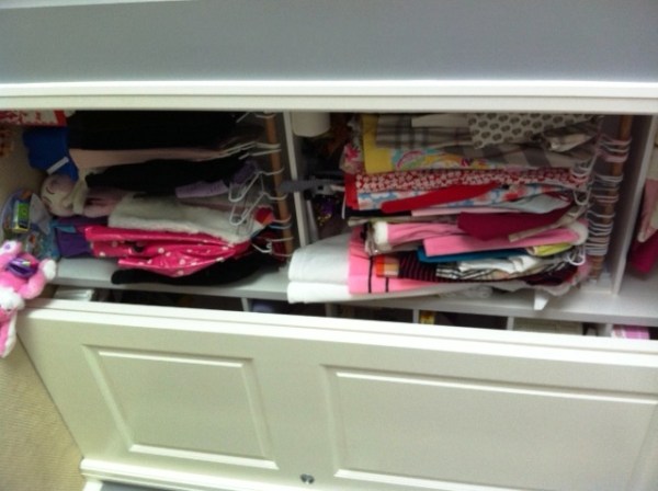 messy_kids_closet