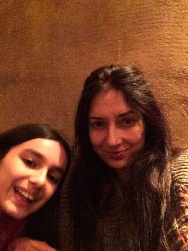 Maya behaved herself this week. So instead of enrolling her in a useless and expensive holiday camp, we actually hung out!